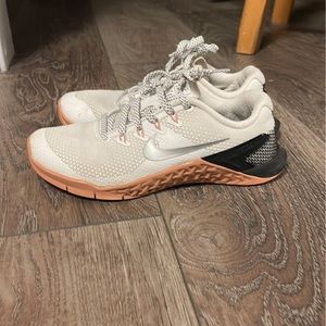 Nike women’s shoes